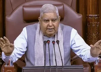 New Delhi: “135 करोड़ हंस रहे हैं, हम बच्चे नहीं हैं”: संसद में उपराष्ट्रपति