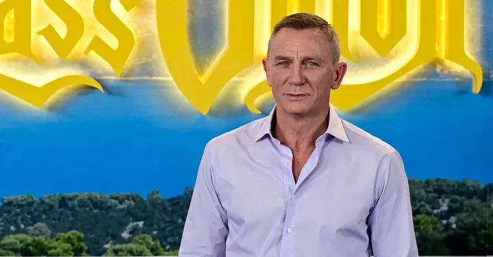 Daniel Craig's gay relationship