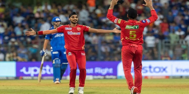 Royal Challengers Bangalore (RCB) Sustainability Sanjay Bangar