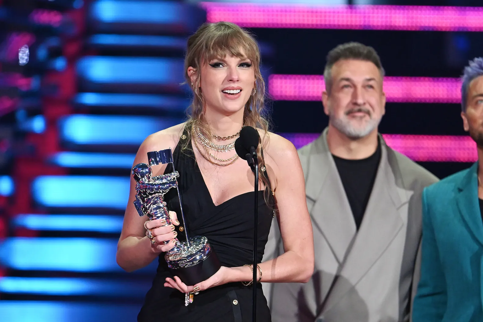 Highlights of MTV VMAs 2023 Taylor Swift ended up being the most