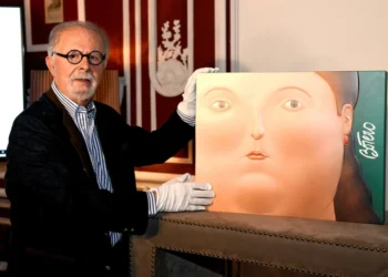 Colombian artist Fernando Botero, known for his sculptures and paintings