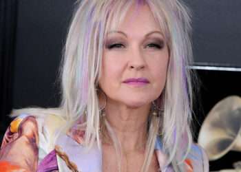 What are the secrets behind Cyndi’s remarkable accomplishments at 70?